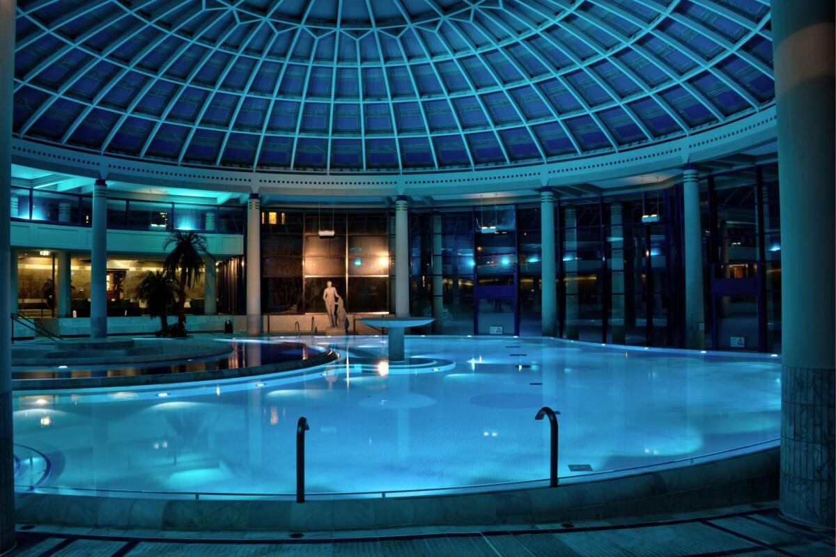 Caracalla Baden-Baden
Caracalla Spa
Baden-Baden
Ιαματικά λουτρά
Textile-free σάουνα
Λουτρά στη Γερμανία
Ιαματικά ταξίδια
Λουτρική διαδικασία
Θερμές πισίνες
Ευεξία
Υγεία
Ψυχική υγεία
Σώμα και υγεία
Υγεία και πρόνοια
Κωνσταντίνος Βαϊτσαράς
ΙΑΜΑΤΟΓΡΑΦΙΑ
Ταξίδια στη Γερμανία