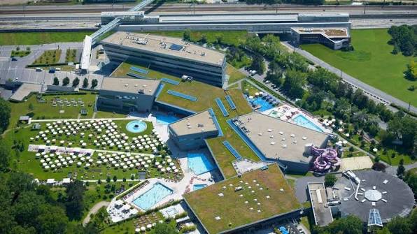 Therme Wien, ιαματικά λουτρά Βιέννης, θερμικές πισίνες Βιέννη, spa στη Βιέννη, textile free Αυστρία, σάουνες Therme Wien, Saunastein, Oberlaa, ιαματικό νερό Oberlaa, Therme Wien Med, υδροθεραπεία Βιέννη, ευεξία στην Αυστρία, Ιαματικά Ταξίδια, ΙΑΜΑΤΟΓΡΑΦΙΑ, Κωνσταντίνος Βαϊτσαράς