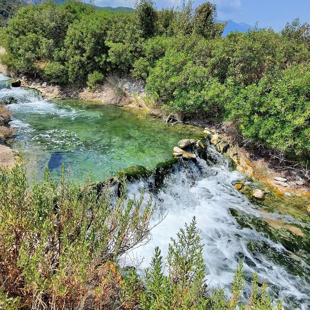 Θερμοπύλες, Λουτρά, ζεστό ποτάμι Θερμοπυλών, ποιότητα ιαματικού νερού, Ιαματικά Ταξίδια, Κωνσταντίνος Βαϊτσαράς, ΙΑΜΑΤΟΓΡΑΦΙΑ, Ελλάδα, Υγεία, ευεξία, Ψυχική Υγεία, υγεία και πρόνοια, σώμα και υγεία.